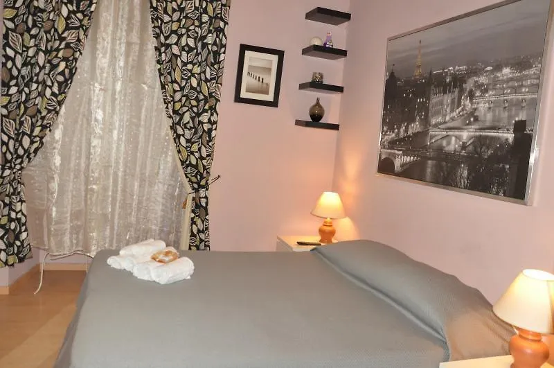 Bed & Breakfast Romerooms